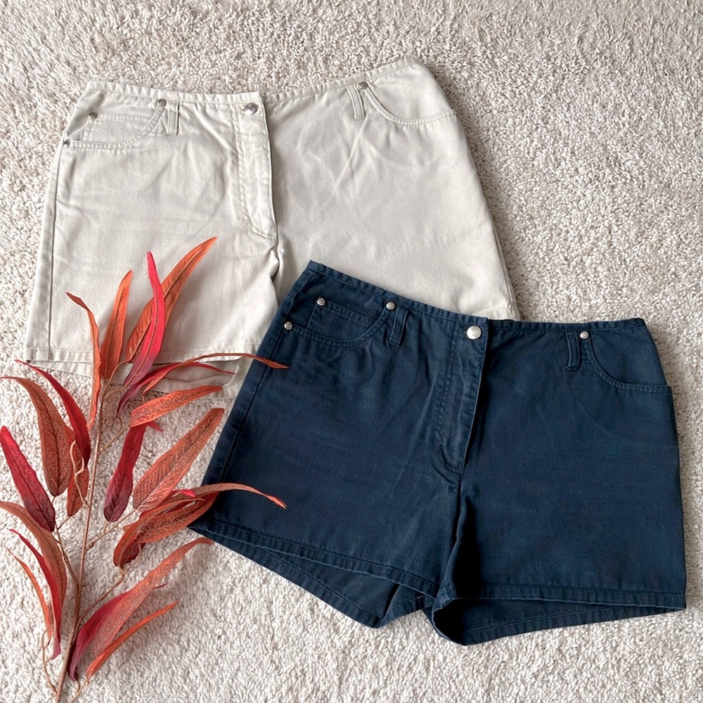 Item & Co | Women's Shorts